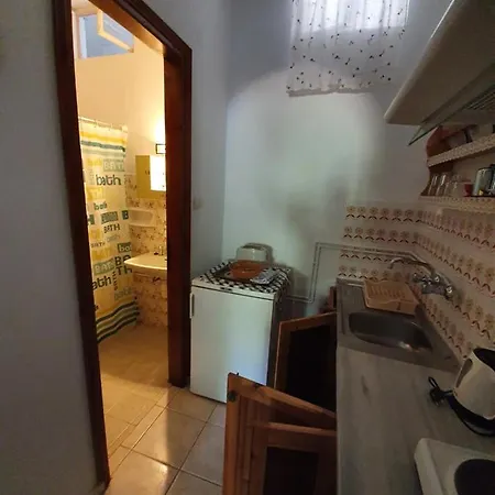 Dionisos And Apts Skiathos 4* 쿠쿠나리에스