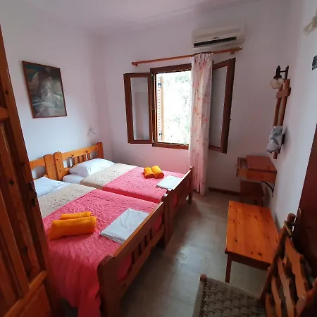 Dionisos And Apts Skiathos 4*