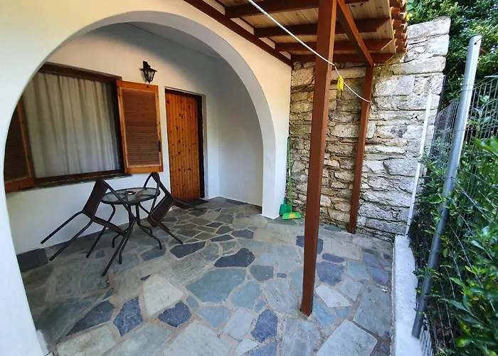 Dionisos And Apts Skiathos 4*