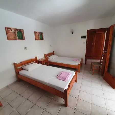 Апарт-отель Dionisos And Apts Skiathos