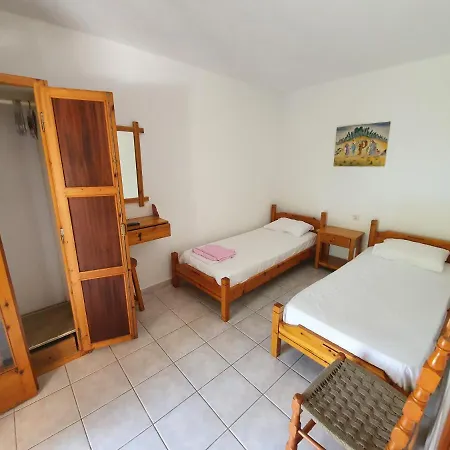 Dionisos And Apts Skiathos 4*