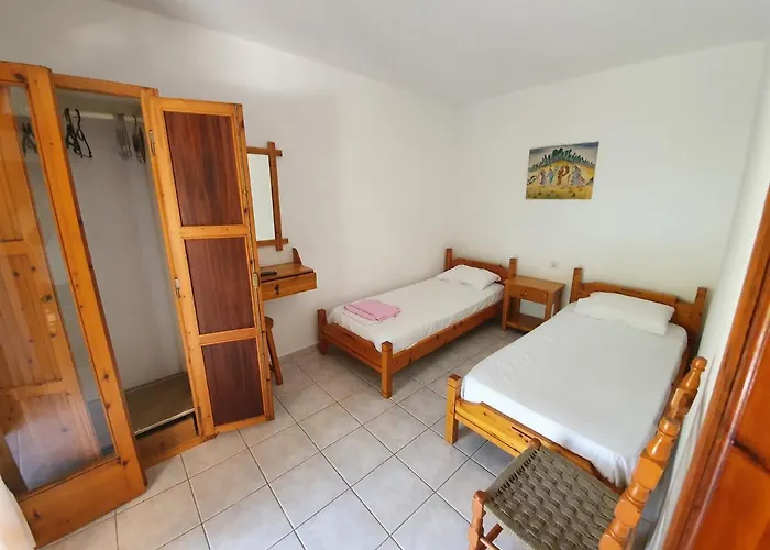 Dionisos And Apts Skiathos 4*